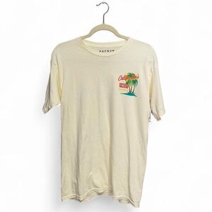 NWT PacSun Men’s “California’s Finest” Short Sleeve Shirt Size Medium